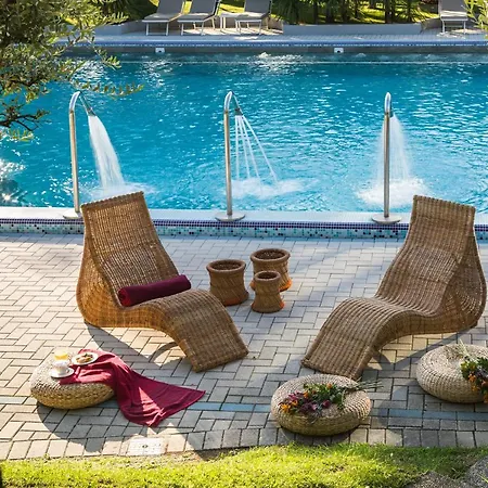 Metropole 4*