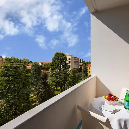 Metropole Otel 4*