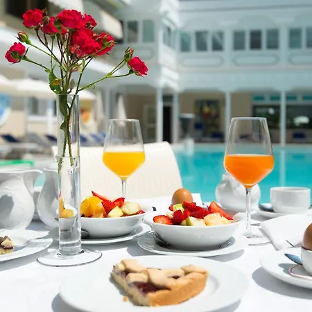 Metropole 4*