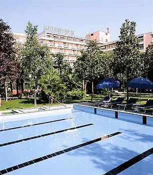 Metropole 4*