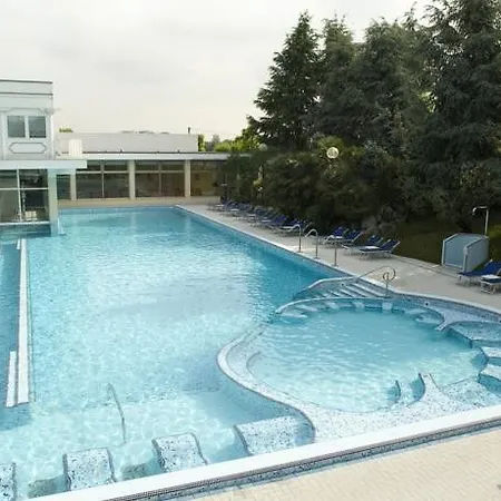 Metropole Otel 4*